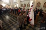 20181111130342_5G6H2760: V kostele sv. Martina požehnali novému praporu Tělocvičné jednoty Sokol Červené Janovice