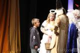 20181205205326_5G6H3241: Foto: V kutnohorském divadle si děti užily pohádku „Mikulášská vánočka“ s tradiční nadílkou