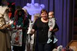 20181205205326_5G6H3276: Foto: V kutnohorském divadle si děti užily pohádku „Mikulášská vánočka“ s tradiční nadílkou