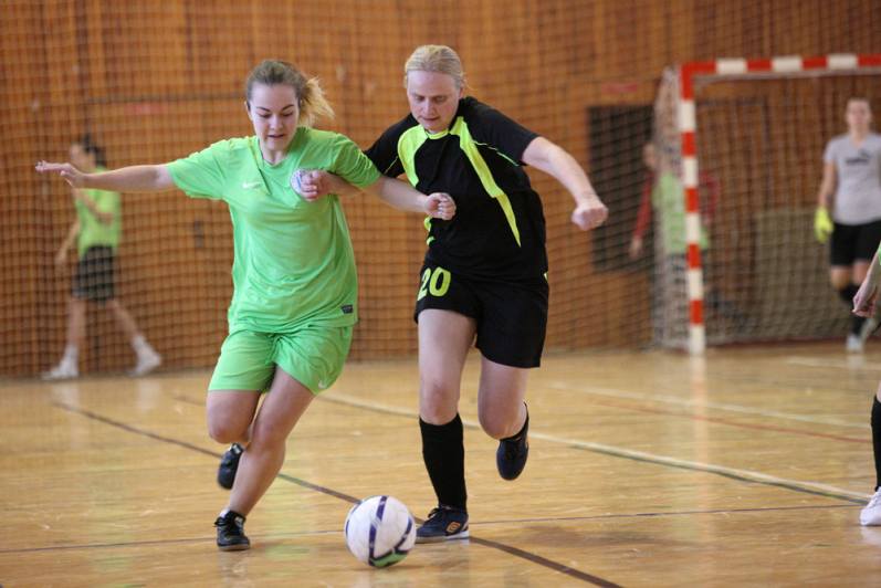 Čáslavské fotbalistky obhájily prvenství v domácím halovém turnaji