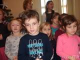 20181218221244_CIMG24202: Seniory v Klubu důchodců na vánoční besídce potěšily děti z MŠ Benešova