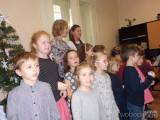 20181218221246_CIMG24209: Seniory v Klubu důchodců na vánoční besídce potěšily děti z MŠ Benešova