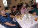 20181218221248_CIMG2447: Seniory v Klubu důchodců na vánoční besídce potěšily děti z MŠ Benešova