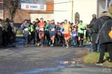 20181231135055_IMG_1571: Foto: Běžci si poslední den v roce zpestřili Silvestrovským během ve Svatém Mikuláši