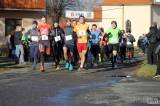 20181231135055_IMG_1575: Foto: Běžci si poslední den v roce zpestřili Silvestrovským během ve Svatém Mikuláši