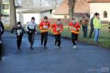 20181231135100_IMG_1655: Foto: Běžci si poslední den v roce zpestřili Silvestrovským během ve Svatém Mikuláši