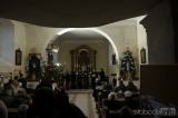 20181231232851_P1030997: Na vánočním koncertu ve Sv. Janu t. Krsovicích vystoupil sbor Piccolo coro ed organo
