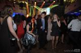 20190112093500_DSC_7766_00001_00046: Foto: Maturitním plesem vykročili vstříc zkoušce dospělosti studenti kolínského gymnázia