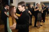 20190114121818_IMG_2307: Foto: Novodvorští myslivci si zatančili na plese v kulturním domě v Hlízově