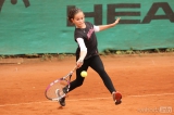 5g6h8601: Foto: V tenisovém turnaji mladších žáků na kurtech Sparty bojovaly čtyři desítky dětí