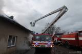 20190211183555_16-016: Foto, video: Při požáru usedlosti ve Vykáni byl vyhlášen druhý stupeň poplachu