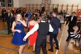 20190225105250_DSC_0040: Foto: Školní ples v Žehušicích opět roztančil zaplněnou tělocvičnu místní základní školy