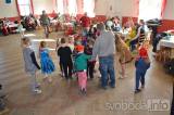 20190226232933_DSC_0060: Foto: Děti na tupadelském karnevale pobavil čaroděj Emča!