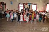 20190226232941_DSC_0259: Foto: Děti na tupadelském karnevale pobavil čaroděj Emča!