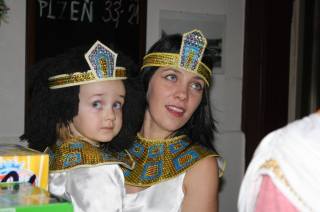 Foto: Na libenickém karnevale si děti zatančily také s mimoněm!