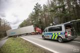 20190318113051_x-1109: Aktuálně, foto: Silnici z Kolína do Hradištka zcela zablokoval havarovaný kamion