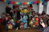 20190318125124_IMG_0075: Foto: Na libenickém karnevale si děti zatančily také s mimoněm!