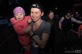 20190405210628_IMG_5805: Foto: Třetí ročník Nočního běhu v Čáslavi přilákal přes dvě stovky běžeckých nadšenců