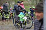 20190413121947_IMG_6404: Foto: Na Kmochově ostrově odstartoval seriál dětských cyklistických závodů Cyklotour Kolín 