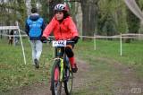 20190413122006_IMG_6477: Foto: Na Kmochově ostrově odstartoval seriál dětských cyklistických závodů Cyklotour Kolín 