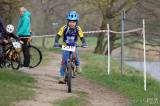 20190413122008_IMG_6496: Foto: Na Kmochově ostrově odstartoval seriál dětských cyklistických závodů Cyklotour Kolín 