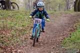20190413122011_IMG_6531: Foto: Na Kmochově ostrově odstartoval seriál dětských cyklistických závodů Cyklotour Kolín 