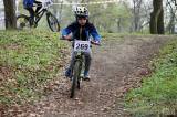 20190413122012_IMG_6536: Foto: Na Kmochově ostrově odstartoval seriál dětských cyklistických závodů Cyklotour Kolín 