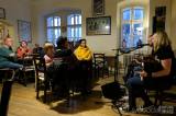 20190413203122_DSCF4215: Foto: V kutnohorské kavárně Blues Café zahrálo Petra Börnerové Trio