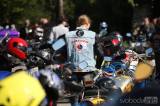 20190421144203_5G6H4918: Foto, video: Kutnohorští motorkáři Royal Riders zahájili sezonu tradičním pozdravem pouti