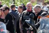 20190421144208_5G6H4982: Foto, video: Kutnohorští motorkáři Royal Riders zahájili sezonu tradičním pozdravem pouti