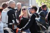 20190421144209_5G6H4988: Foto, video: Kutnohorští motorkáři Royal Riders zahájili sezonu tradičním pozdravem pouti