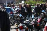 20190421144209_5G6H4996: Foto, video: Kutnohorští motorkáři Royal Riders zahájili sezonu tradičním pozdravem pouti