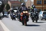 20190421144217_5G6H5173: Foto, video: Kutnohorští motorkáři Royal Riders zahájili sezonu tradičním pozdravem pouti