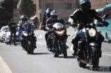 20190421144218_5G6H5202: Foto, video: Kutnohorští motorkáři Royal Riders zahájili sezonu tradičním pozdravem pouti
