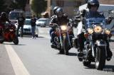 20190421144221_5G6H5351: Foto, video: Kutnohorští motorkáři Royal Riders zahájili sezonu tradičním pozdravem pouti