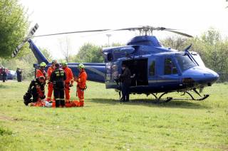 Foto: Svou práci na základně kutnohorských hasičů předvedli také letečtí záchranáři