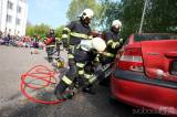 20190502122753_5G6H0454: Foto: Svou práci na základně kutnohorských hasičů předvedli také letečtí záchranáři