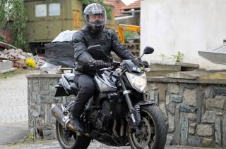 Foto: Motorkáři v Libenicích zahájili sezónu jarním výjezdem