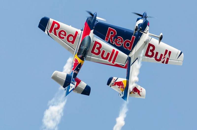 Světoznámá skupina Flying Bulls potvrdila účast na Dni otevřených dveří letiště Čáslav 2019