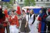 20190511172552_DSC_6652_00044: Foto: Kolín ožil historií, průvod účastníků bitvy zavítal na Karlovo náměstí