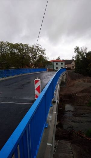 Sláva! Mostu přes řeku Klejnárku na vjezdu do Starého Kolína je znovu otevřen!