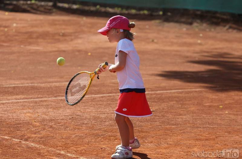 Dětský sportovní den zaměřili zejména na tenis