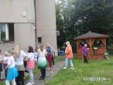 20190523215154_SAM_4962: Foto: Seniory v Klubu důchodců potěšily děti ze ZŠ Jana Palacha
