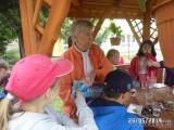 20190523215158_SAM_5018: Foto: Seniory v Klubu důchodců potěšily děti ze ZŠ Jana Palacha