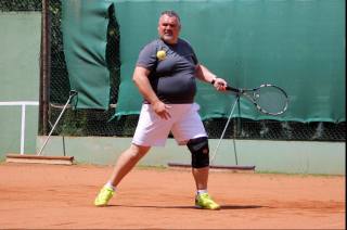 Foto: Tenisové dvorce v Čáslavi hostily turnaj ve čtyřhře mužů i žen