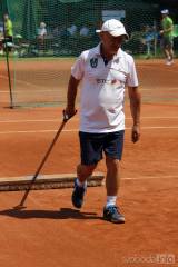 20190603124400_IMG_0575: Foto: Tenisové dvorce v Čáslavi hostily turnaj ve čtyřhře mužů i žen