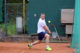 20190603124455_IMG_0647: Foto: Tenisové dvorce v Čáslavi hostily turnaj ve čtyřhře mužů i žen