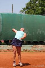 20190603124457_IMG_0654: Foto: Tenisové dvorce v Čáslavi hostily turnaj ve čtyřhře mužů i žen