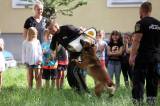 20190618111902_5G6H6015: Foto: Děti ze ZŠ T.G. Masaryka obdivovaly výcvik policejních psů