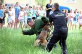 20190618111903_5G6H6115: Foto: Děti ze ZŠ T.G. Masaryka obdivovaly výcvik policejních psů